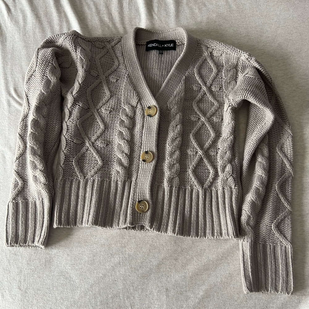 Kendall + Kylie button up sweater